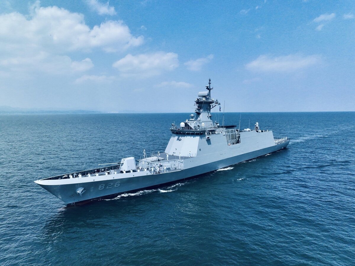 Ulsan-class frigate. Type 072a lst. эсминец южной кореи. морские силы республики. вмс южной кореи.