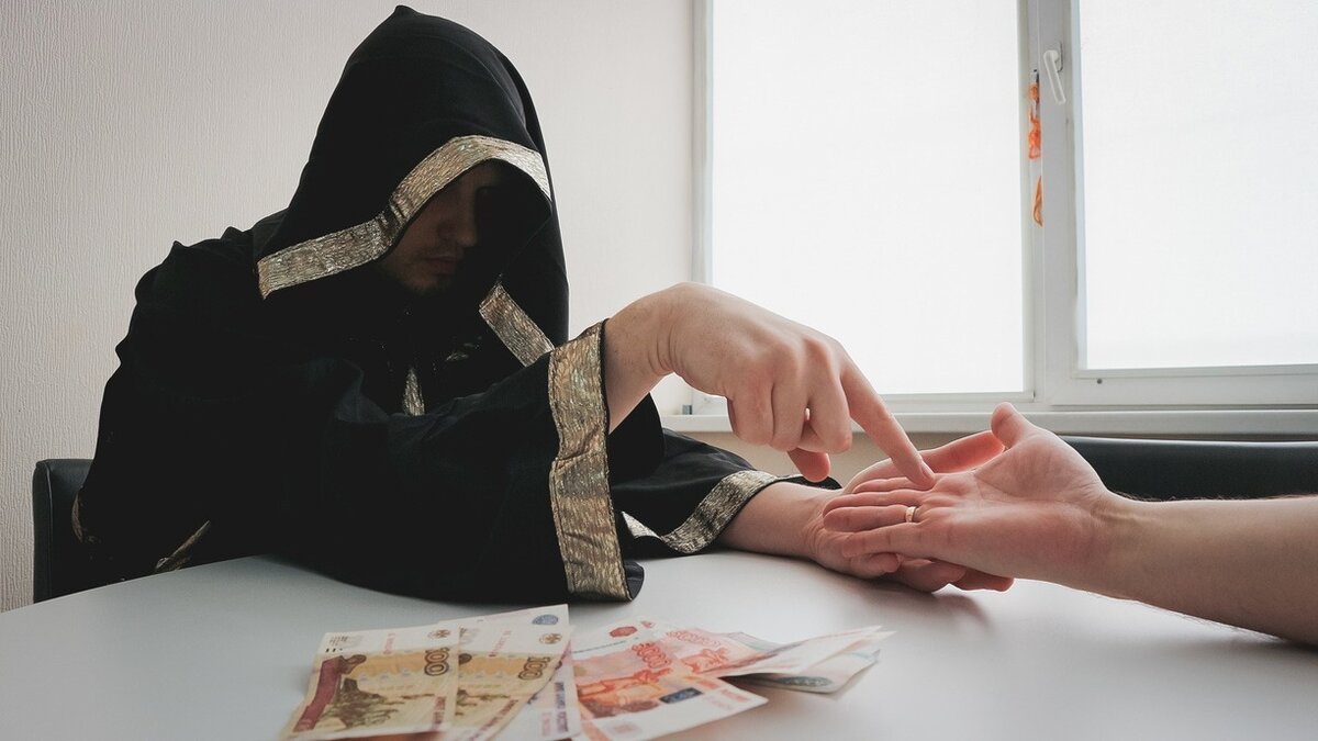     Депутат Государственной Думы Анатолий Вассерман заинтересовался те, как преподают магию и колдовство в учебном заведении в городском округе Пушкинский. Об этом пишет интернет-издание «Подмосковье сегодня».