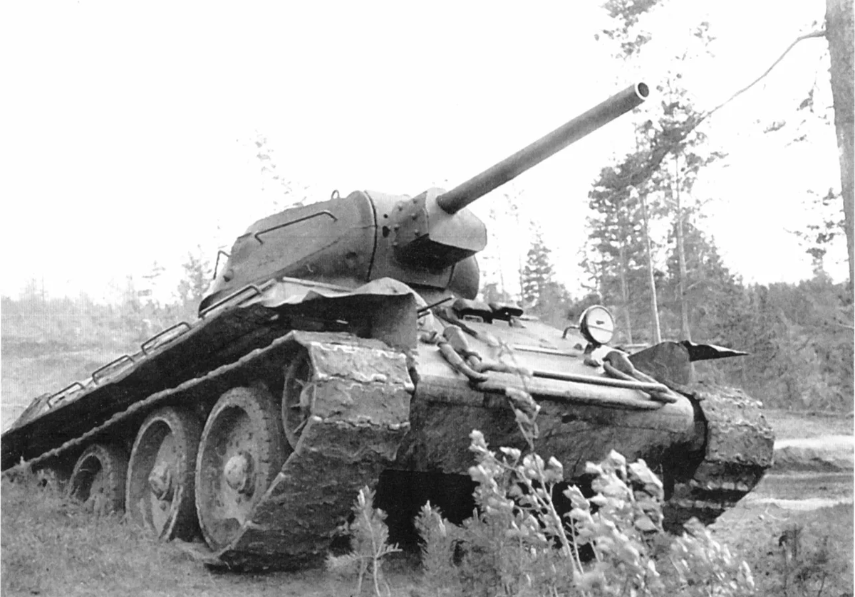 Танк Т-34, один из героев данной статьи. Фотография в свободном доступе.