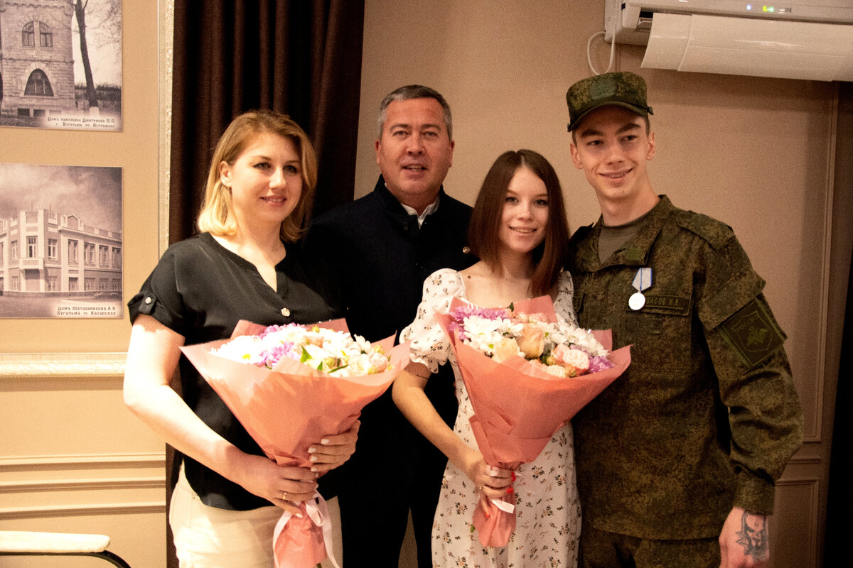 Арчибасов И. Е. с семьей