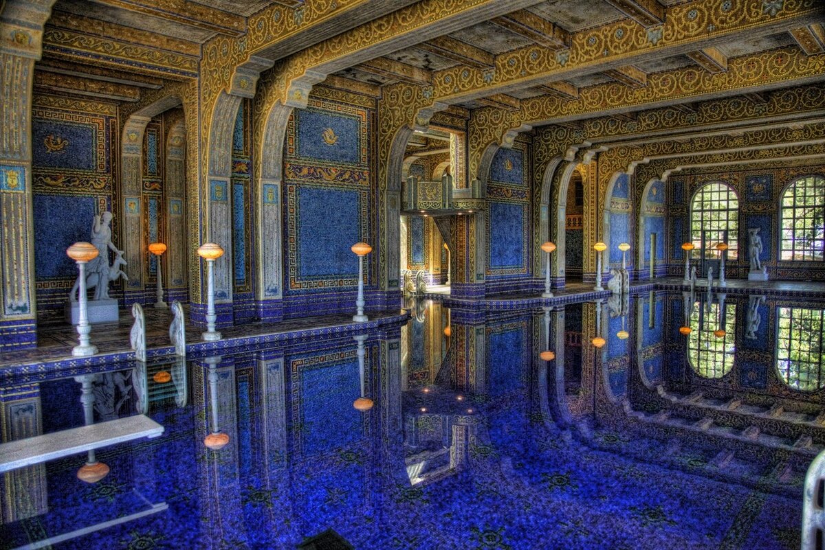 Дворец впечатлений. Замок Херста (Hearst Castle). Hearst Castle бассейн. Римский бассейн в замке Херста. Херст Касл бассейн.