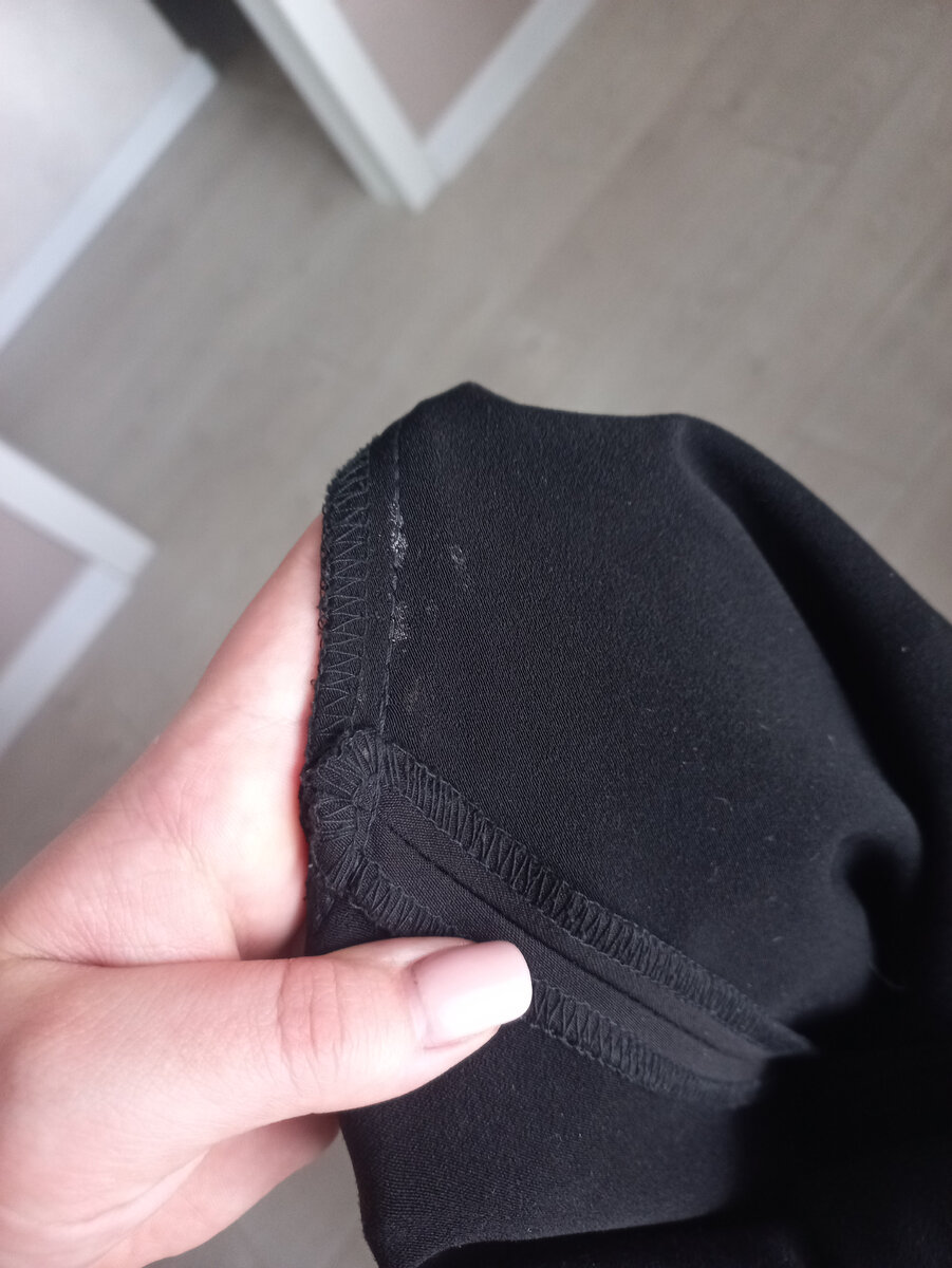 Промежность в засохших пятнах