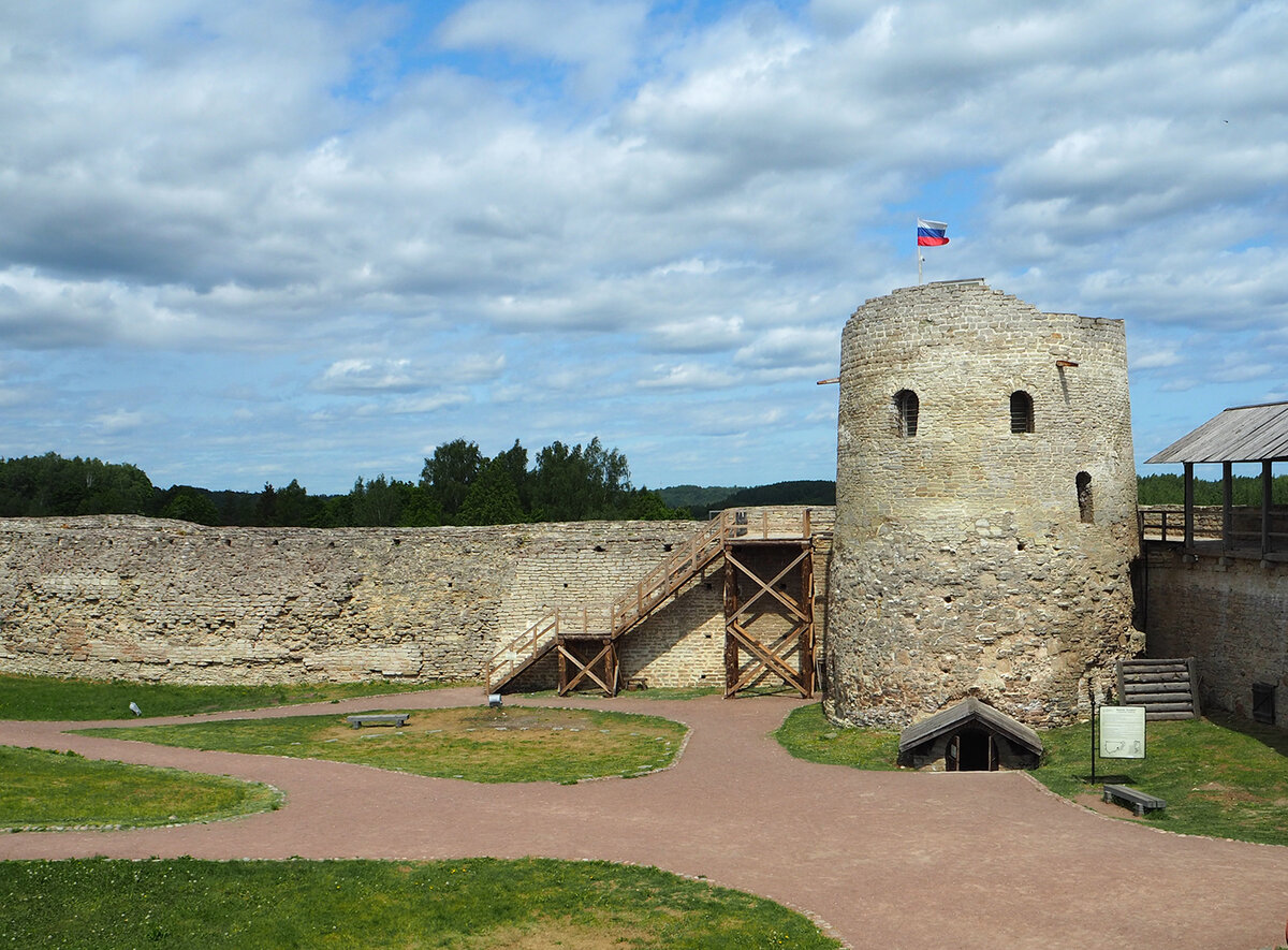 изборская крепость псковская область