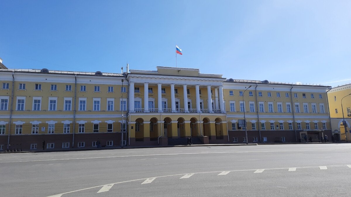     Приемная кампания стартовала во многих вузах Нижнего Новгорода 20 июня. Информация об этом размещена на сайте учебных учреждений.