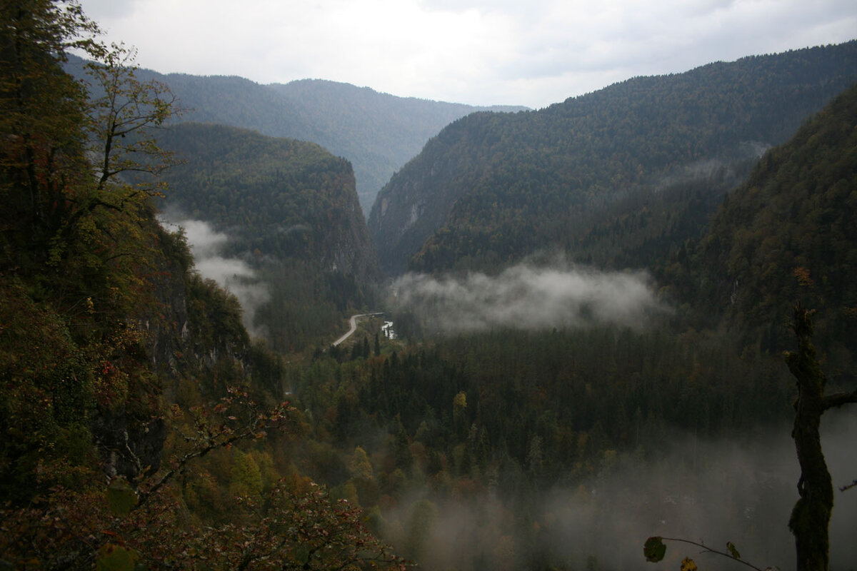 Дорога в горах