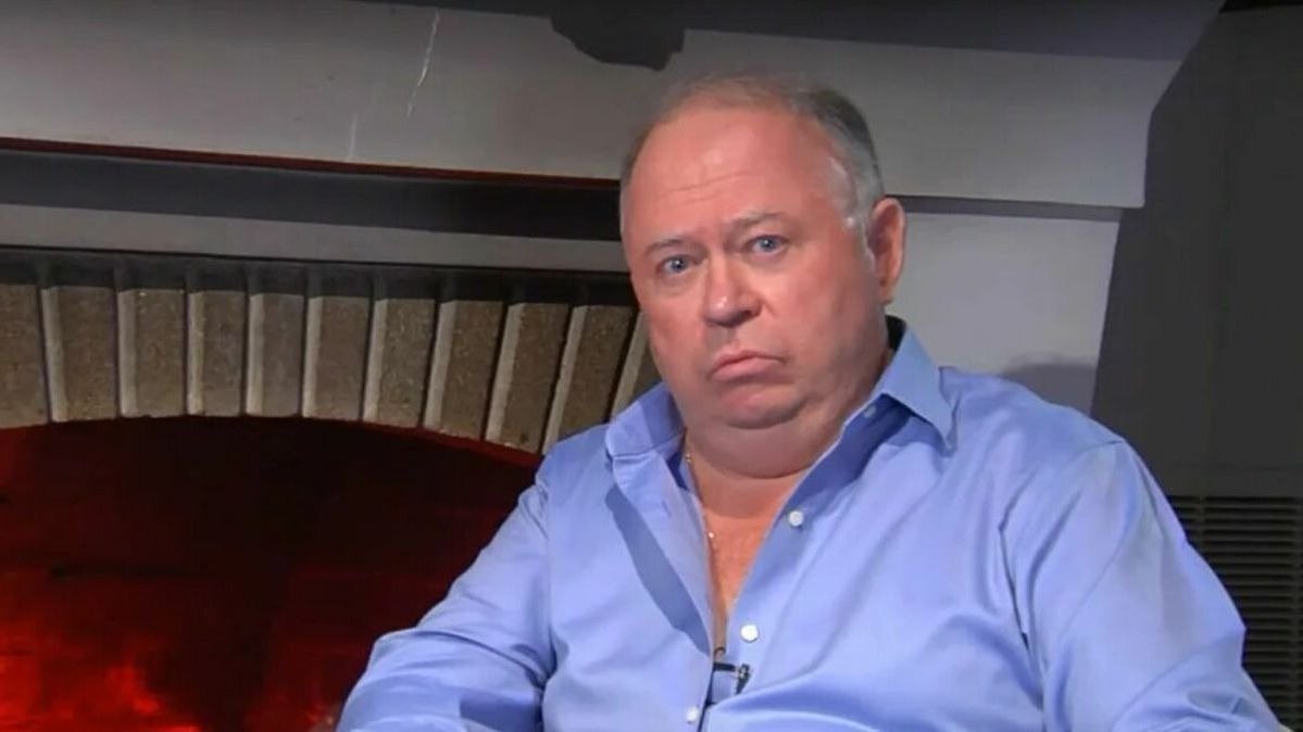     Недостоверные утверждения Караулов* распространил в январе на YouTube-канале