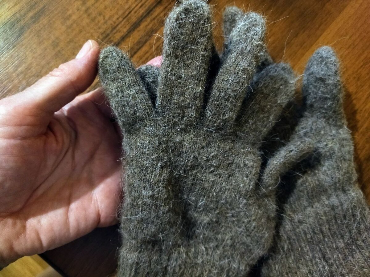 Мои колючие перчатки для растирания тела после обливания холодной водой.