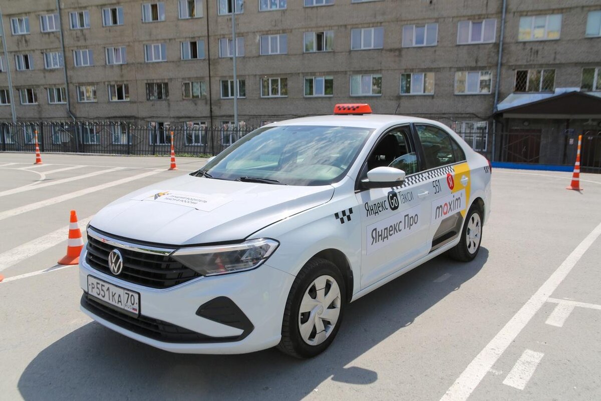 Таксисты новосибирска. Такси в новосибирске. Такси новосибирск. Таксопарки в новосибирске. Такси новосибирск.