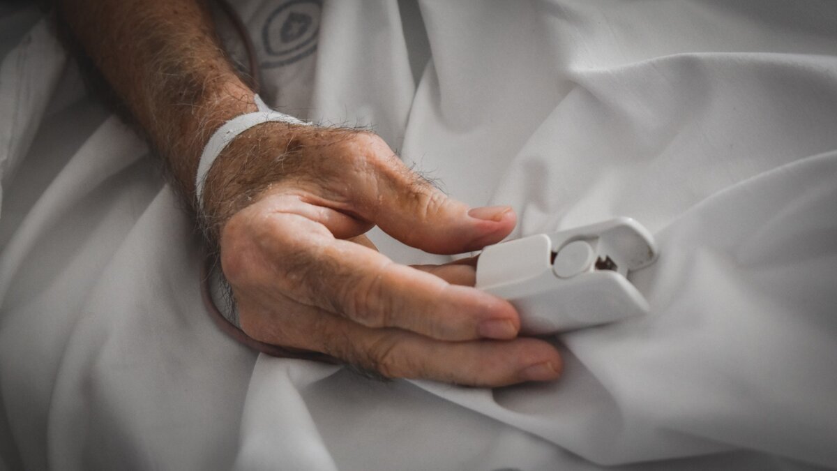     Об инциденте и о состоянии здоровья пострадавших рассказали в пресс-службе МЧС по Башкирии 12 июня.