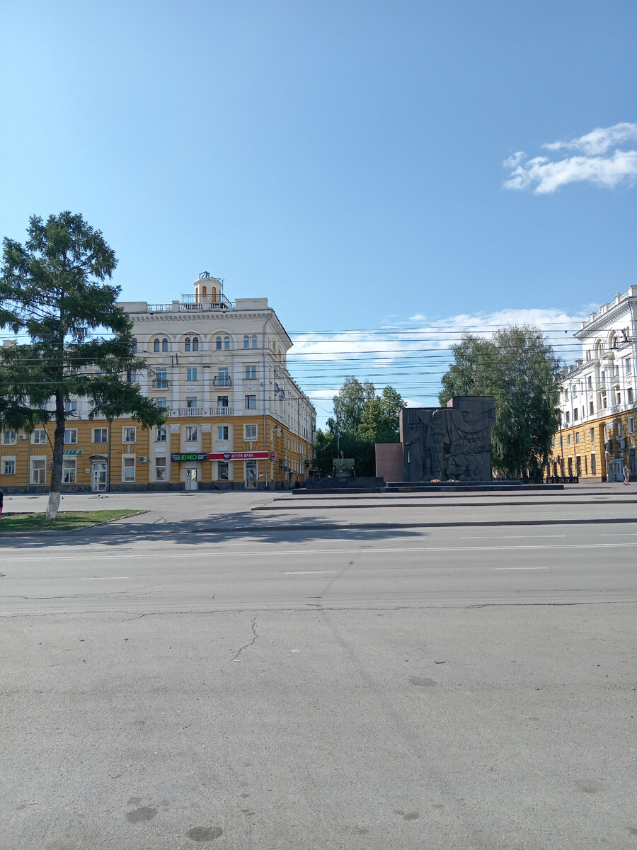 Памятник "Орден Великой Отечественной войны"