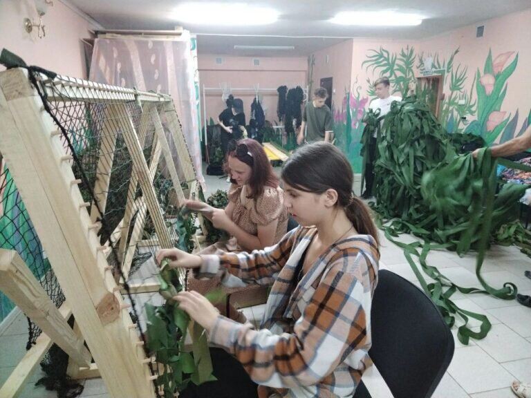    Более 3500 подростков Оренбуржья трудоустроены через службу занятости в летние каникулы Белов Михаил Александрович