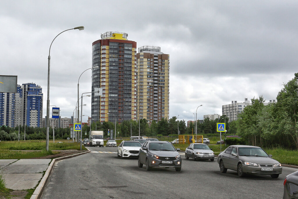    74% югорчан предложили пересадить чиновников на отечественные автомобили