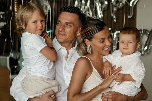 «Чудесная семья!» - как русские звёзды празднуют День Рождения младшего сына Влада Топалова и Регины Тодоренко - ФОТО 2023