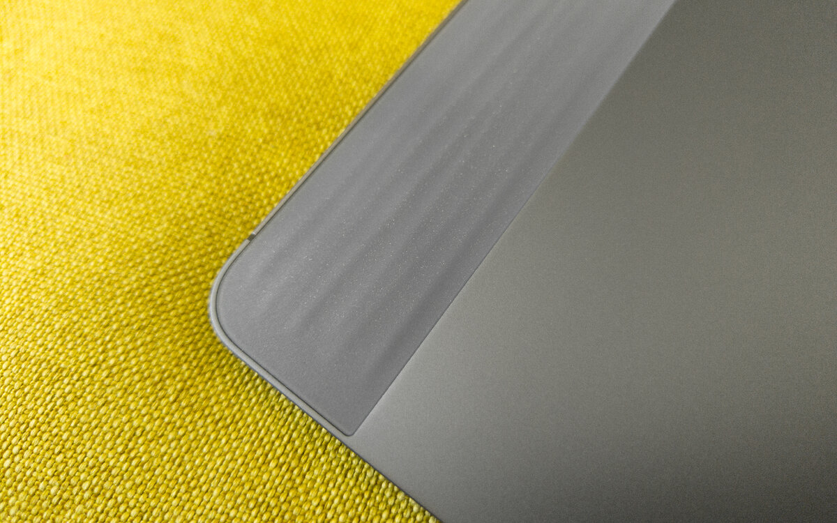 Рельефная вставка на тыльной части OPPO Pad Air