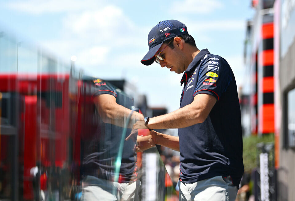   Серхио Перес: Не только Риккардо метит на мое место в Red Bull RacingGetty Images / Red Bull Content Pool