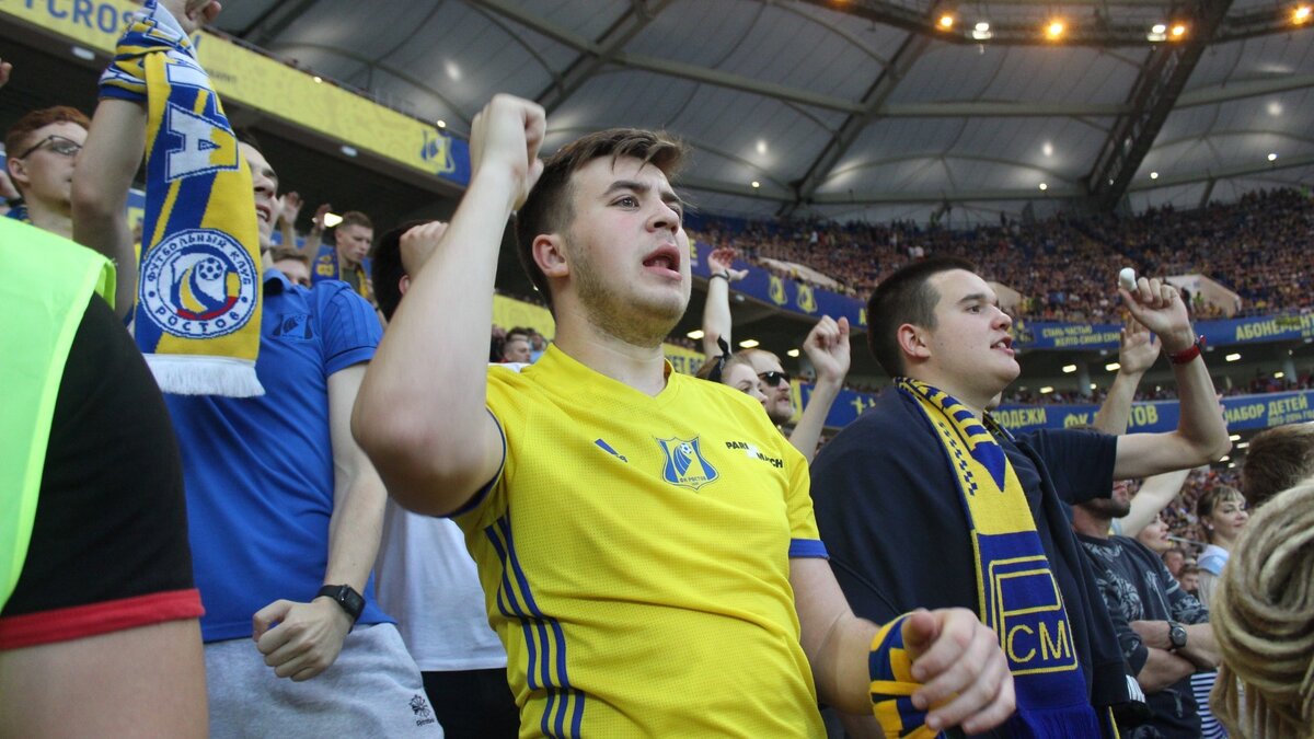     В день матча ФК «Ростов» с «Зенитом» болельщики смогут бесплатно добраться на стадион «Ростов Арена», сообщили в администрации города.