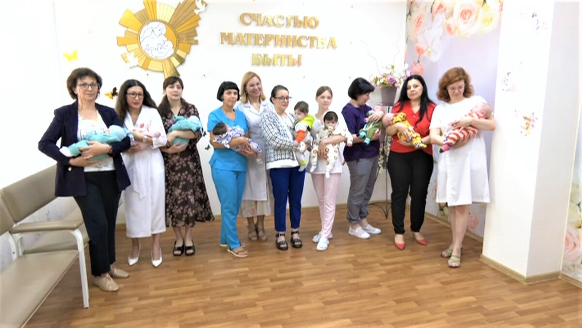   Тройное счастье и тройные заботы: мамы тройняшек из Нижневартовска рассказали, как справляются с малышами