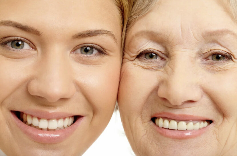 Начиная с 20-25 лет, на коже появляются признаки старения. С возрастом процессы в коже замедляются, структурных белков, которые делают кожу упругой и гладкой, становится меньше.