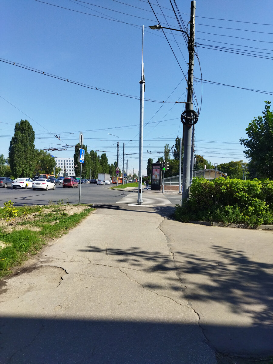 Шёл на работу и вот.