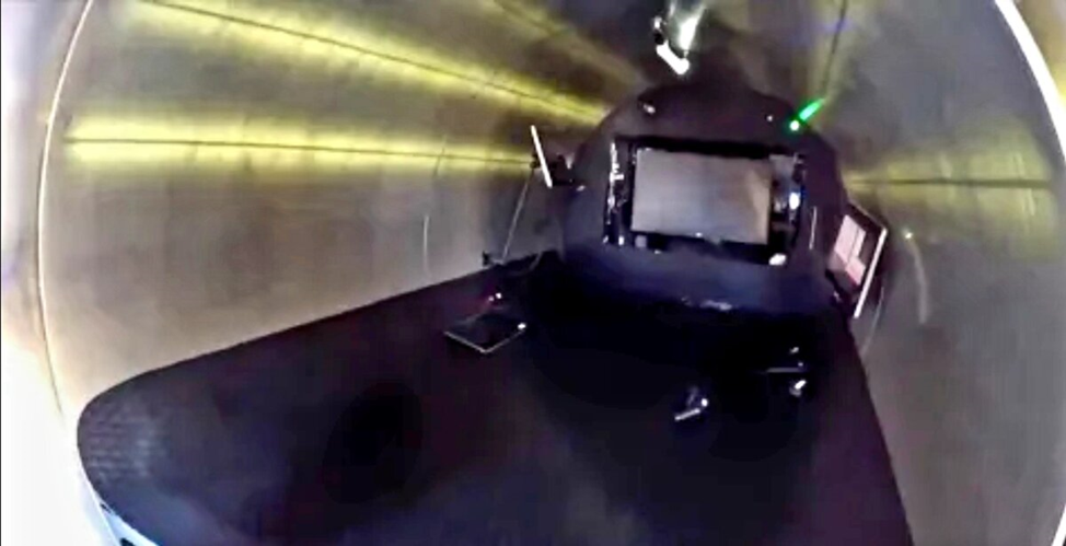 Реальное фото интерьера глубоководного аппарата Титан