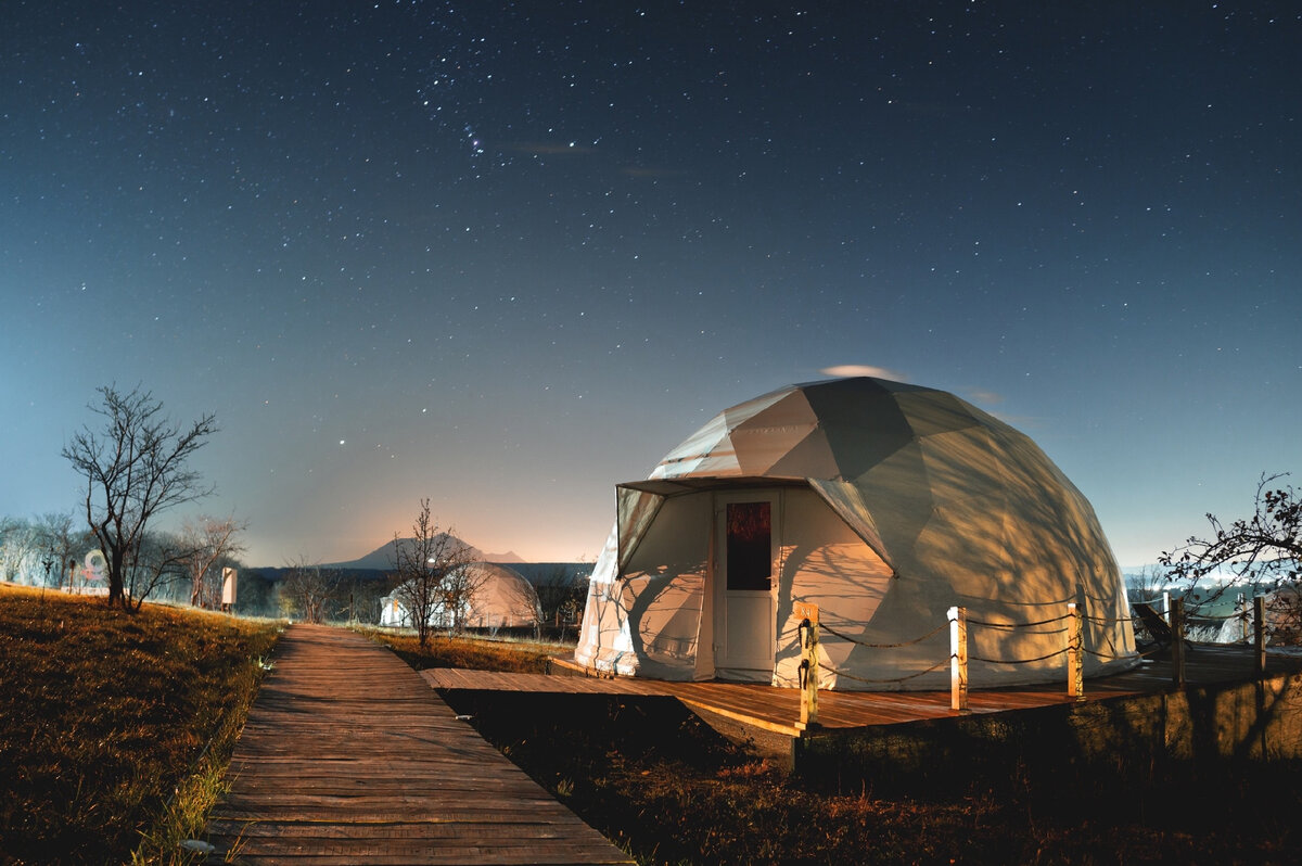 Р“Р»СЌРјРїРёРЅРі smolkinoecovillage