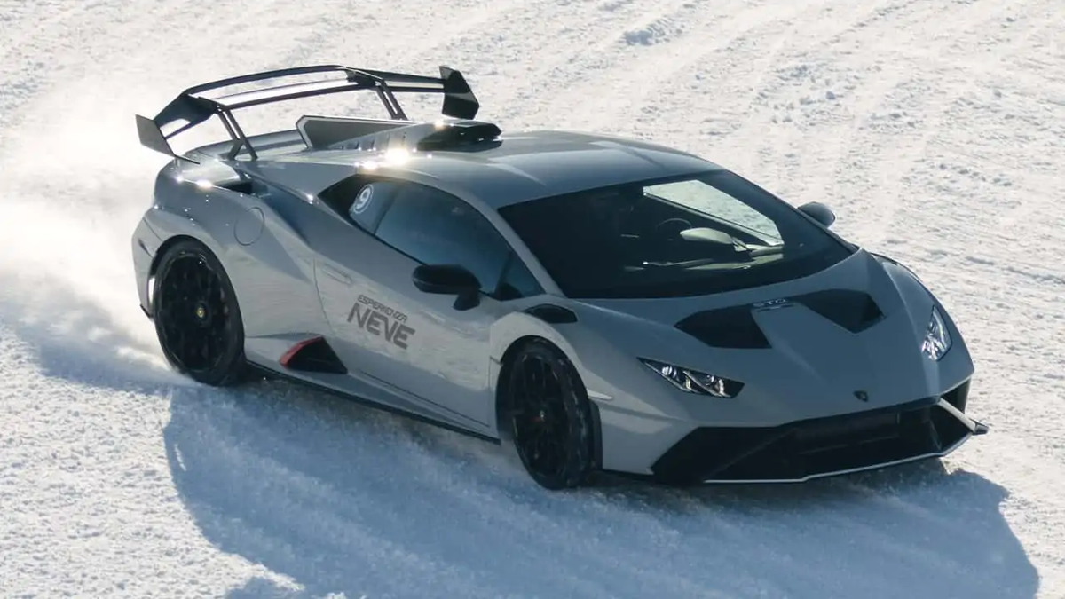 Lamborghini провела гонки на льду в Новой Зеландии | AgentMotors | Дзен