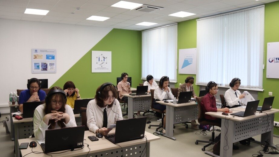     Хабаровские школьники приняли участие в международном детском экологическом симпозиуме стран Северо-Восточной Азии (АРАССВА). В этом году он проходил в онлайн-режиме на базе Регионального модельного центра.
