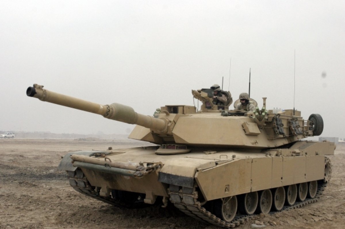    Танк Abrams.