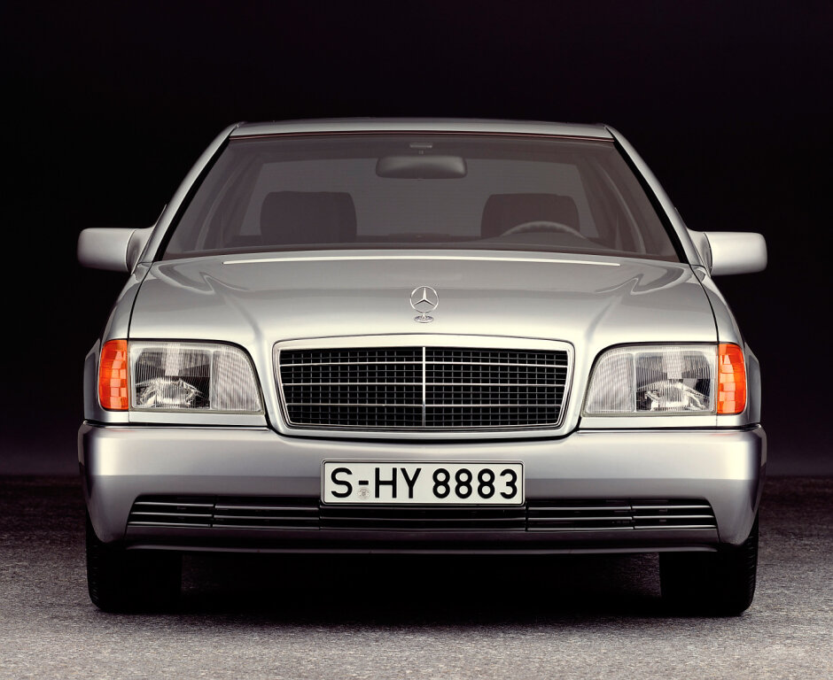 Mercedes-Benz W140