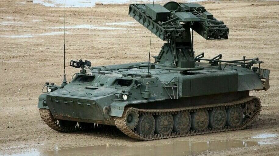     Комплекс ближнего действия с боевым модулем «Сосна», созданный на базе БМП-3, пока проходит испытания.