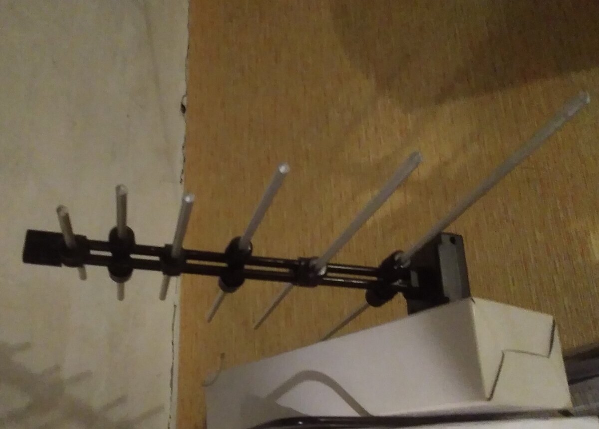 Панорамный индикатор уровня сигнала диапазона 45 МГц - 860 МГц (тв ...