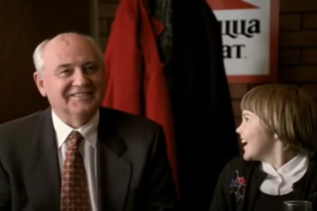 Кадр из рекламы пиццы