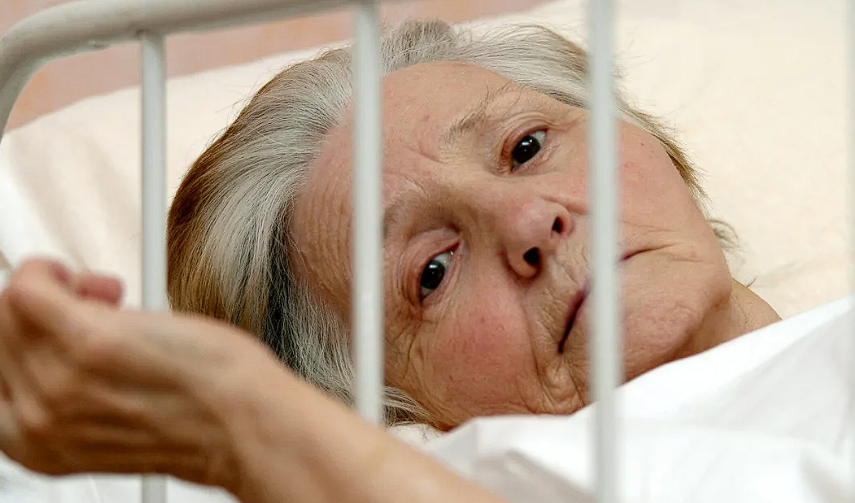 Хоромы не уберегли её от разбитого корыта