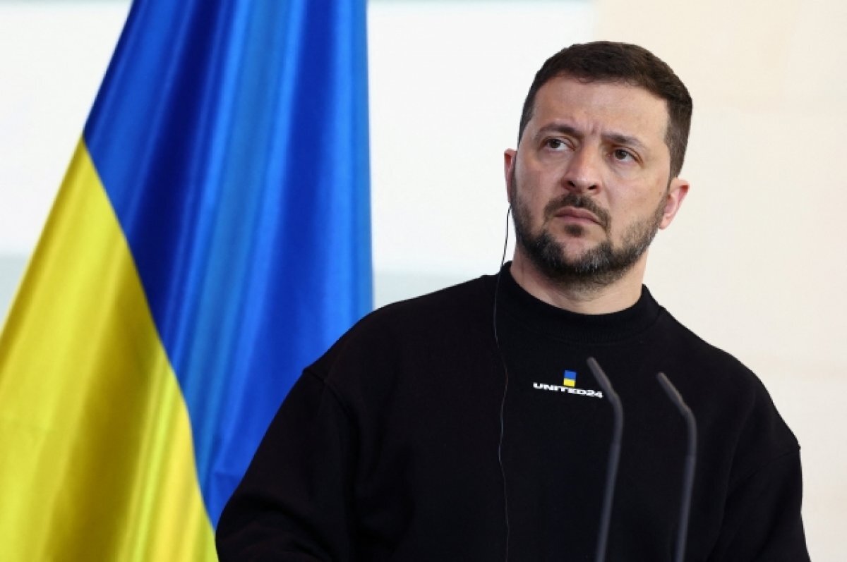    Читатели NYT удивились выбору фото с гробом в статье об отъезде Зеленского