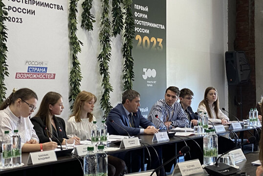 Заседание Детского совета по развитию туризма при губернаторе Пермского края. Фото Светланы Борщевой