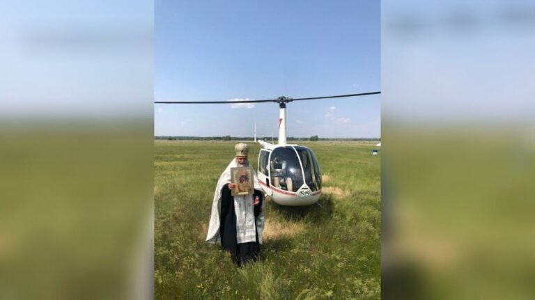   В Оренбурге прошел воздушный крестный ход на вертолете с Табынской иконой Божией Матери Андрей Севостьянов