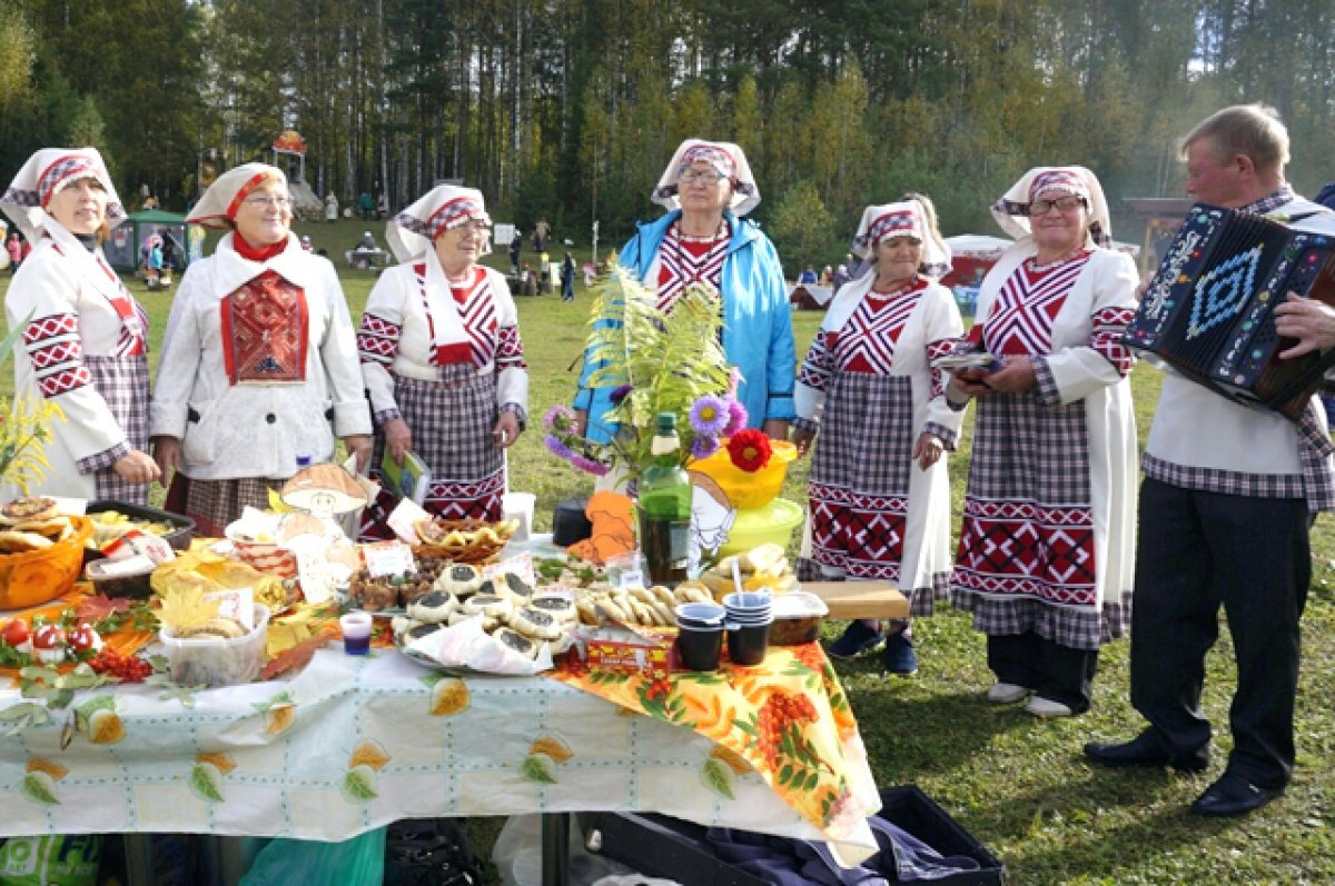    Пчёлы в 2 метра, каша и квас: в Татарстане отметят марийский праздник Семык
