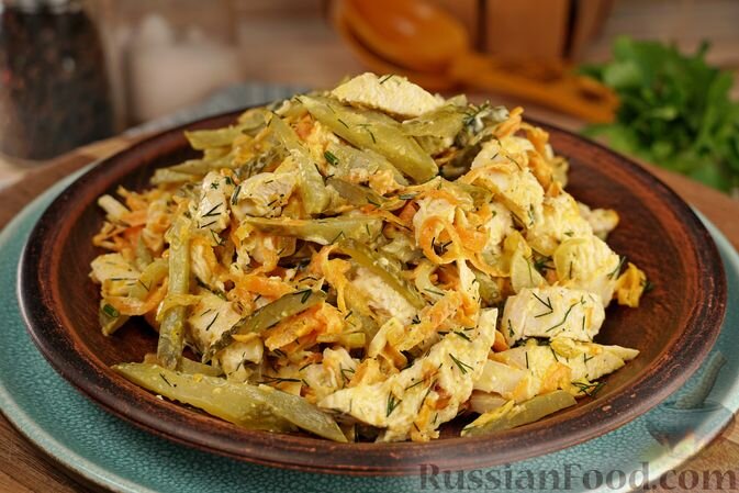 Слоёный салат с курицей и курагой, пошаговый рецепт с фото - право-на-защиту37.рф