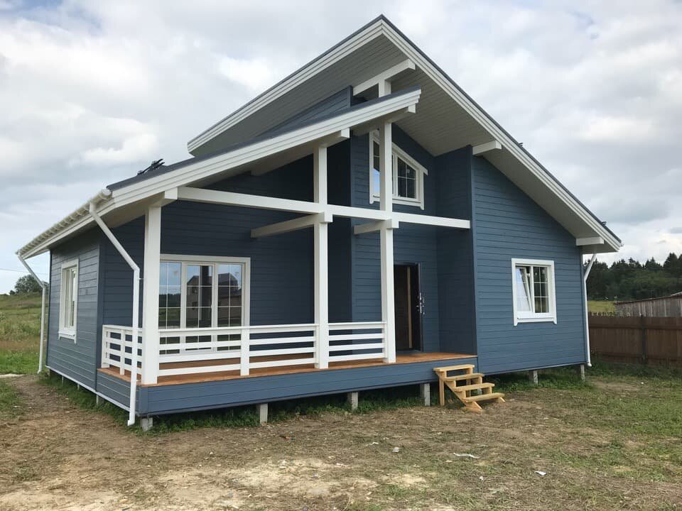 Такой дом с внутренней отделкой большинство клиентов готовы покупать быстро. 