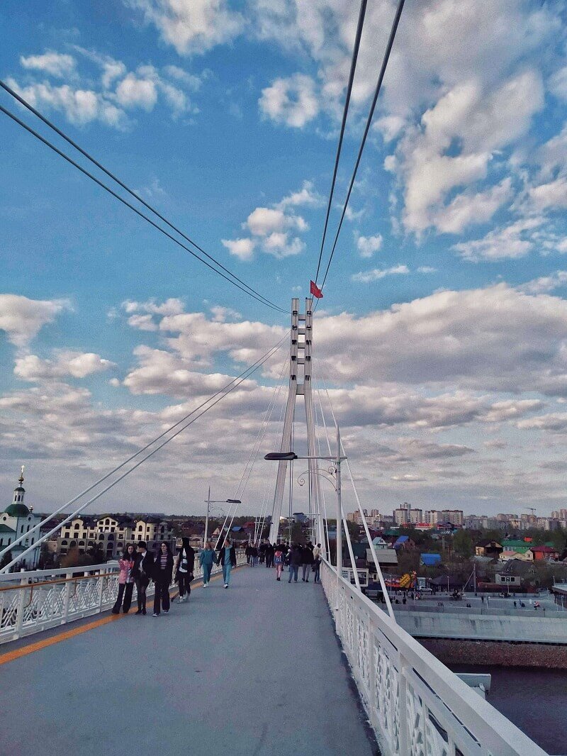 Тюмень. Мост влюбленных. Фото: Арина Савина | ВКонтакте