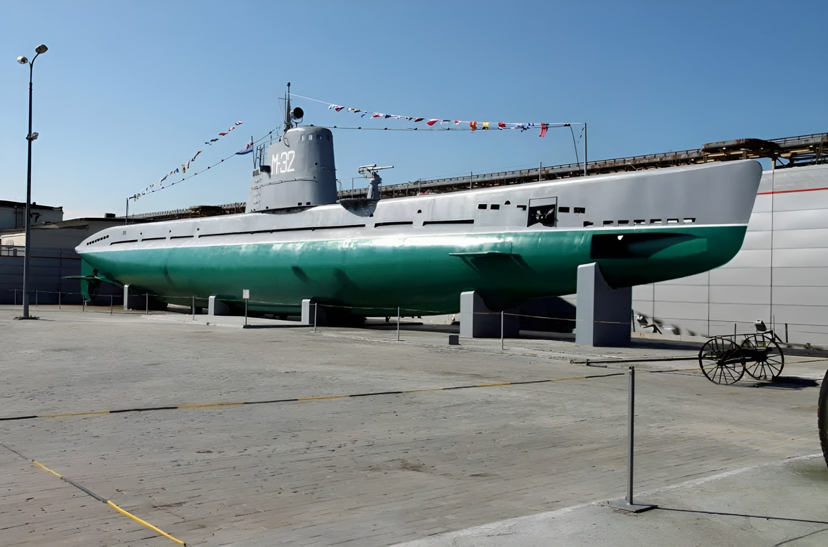 665. Апл пр. Подводная лодка ясень 885. Подводная лодка тип м малютка. Пл 22 м.