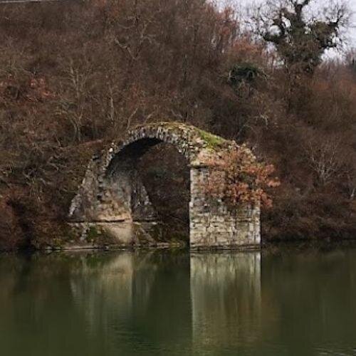 Ученые установили, что за мост изображен на фоне «Мона Лизы»