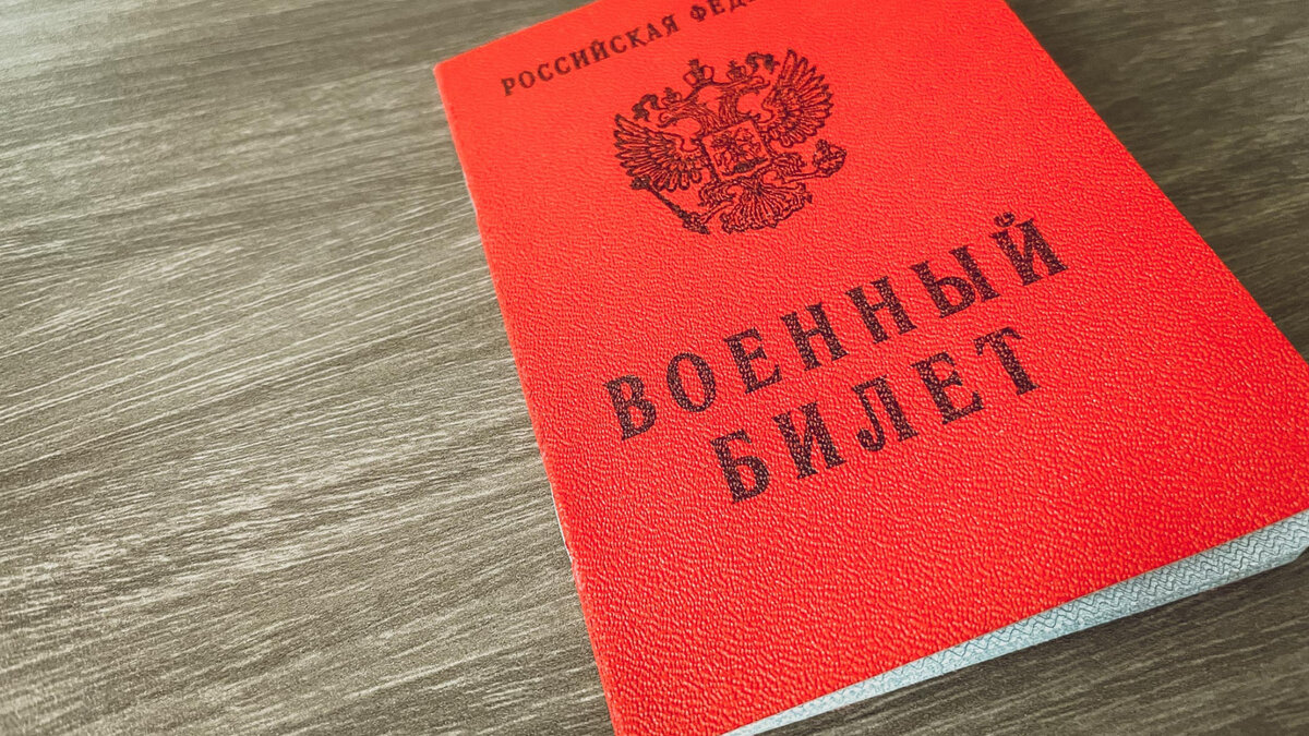     В округе также набирают бойцов в ЧВК.