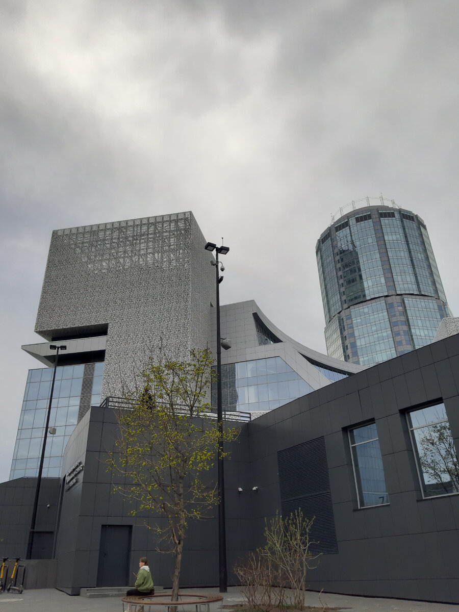 На подходе к центру