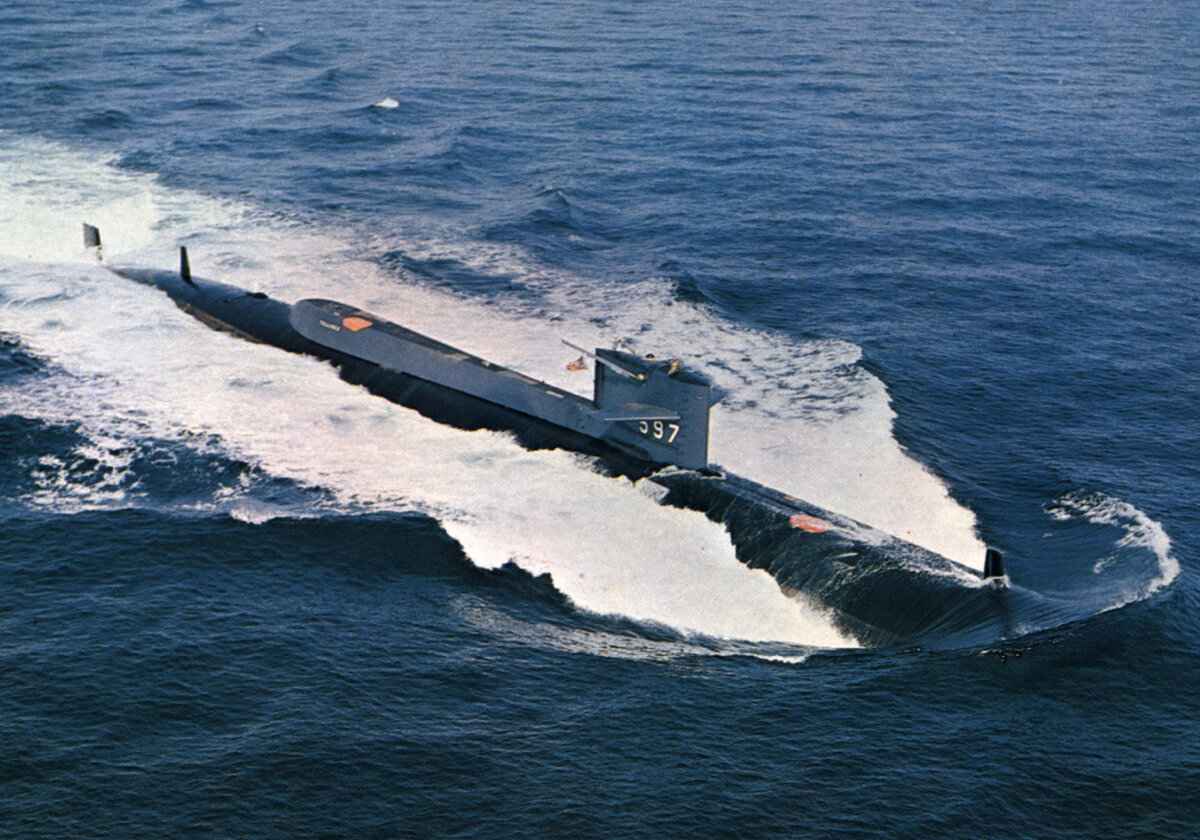 АПЛ "Таллиби" (U.S. Navy photo)