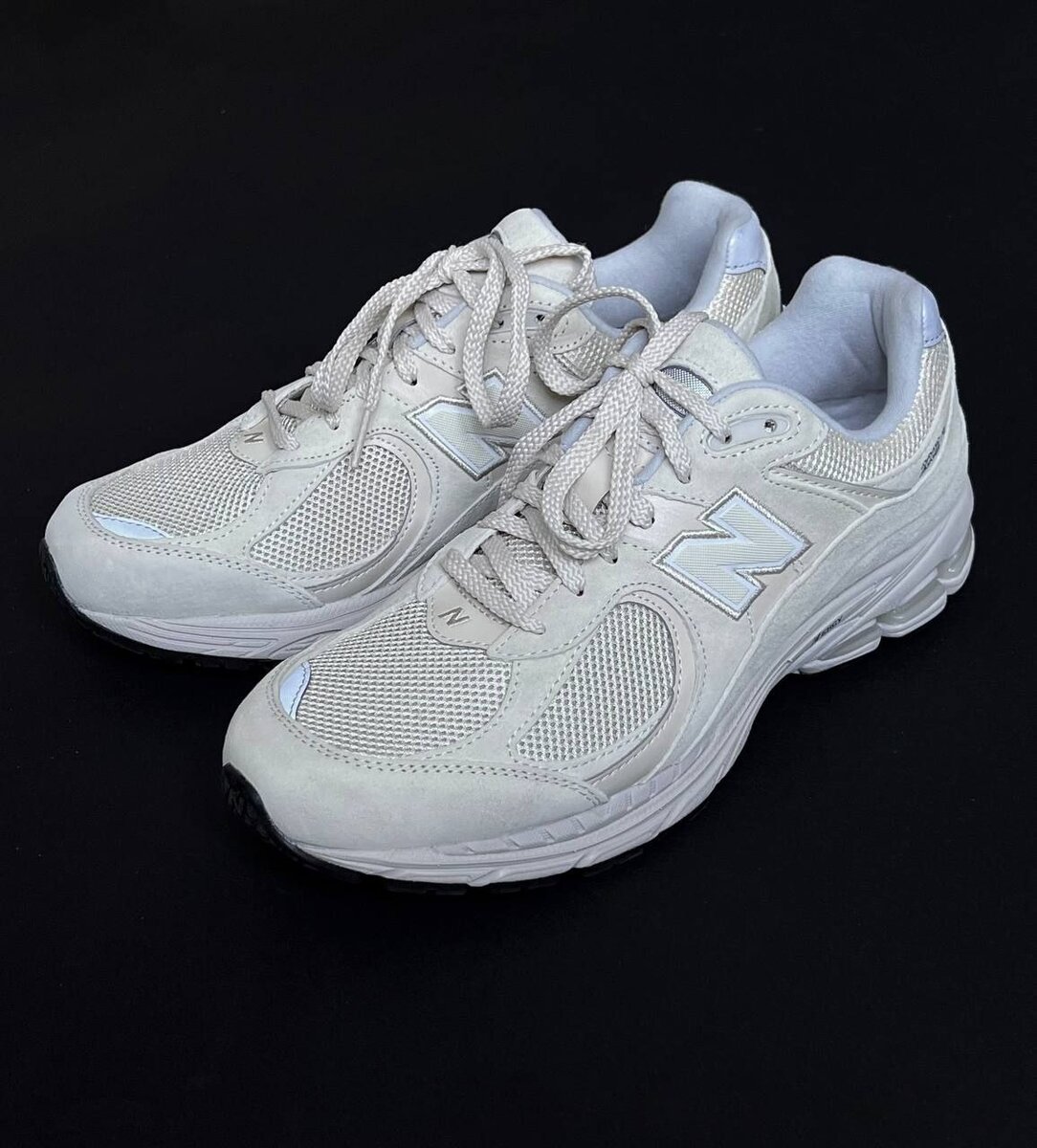 Детальные фото New Balance 2002R Bone Light Aluminum (листайте галерею)