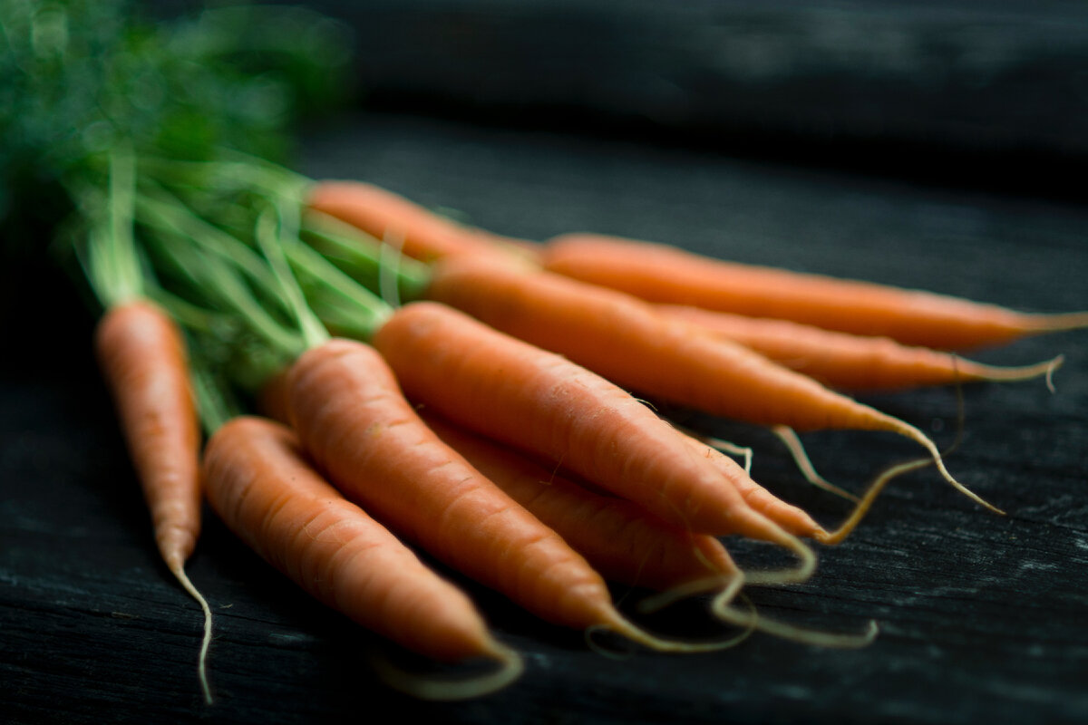  Что уж говорить, морковь действительно получается еще вкуснее и готовить намного проще! Теперь для салатов всегда готовлю морковь таким способом!