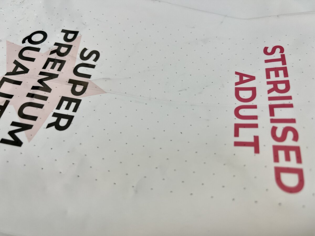 Перфорация на мешке с кормом Best Dinner Sterilised Adult Turkey & Potato 10 кг