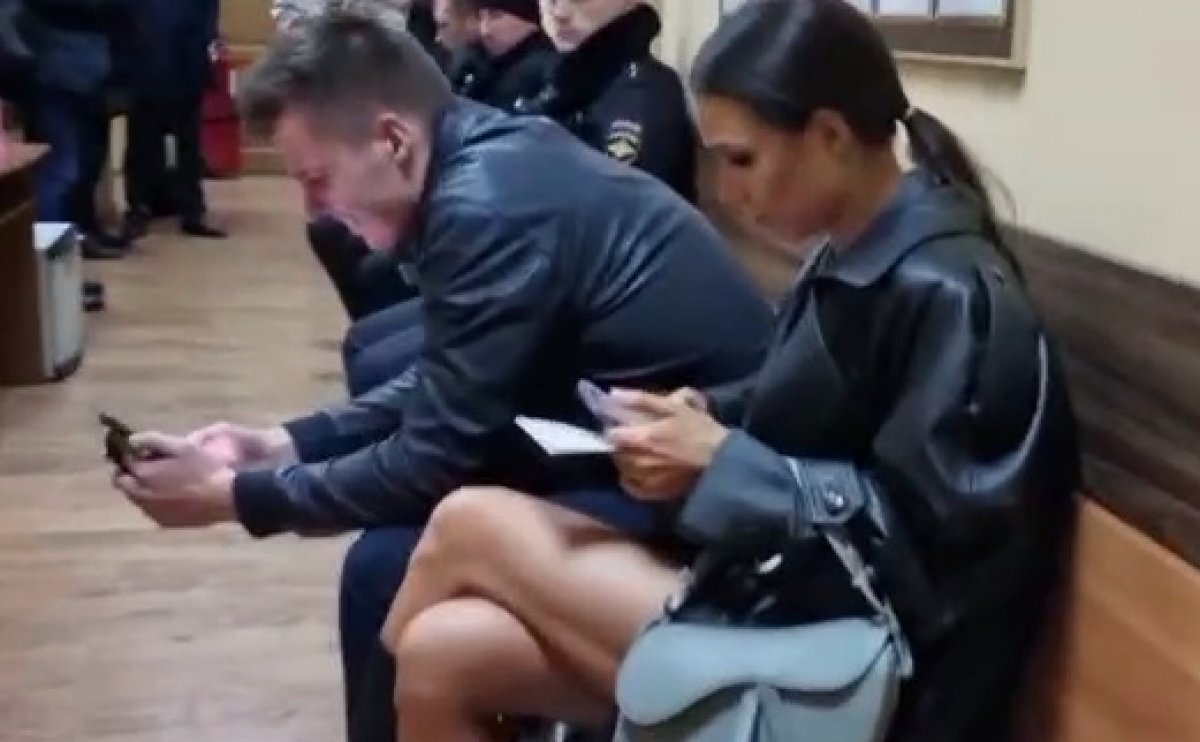    Блогер Лерчек впервые появилась на публике после судов за неуплату налогов