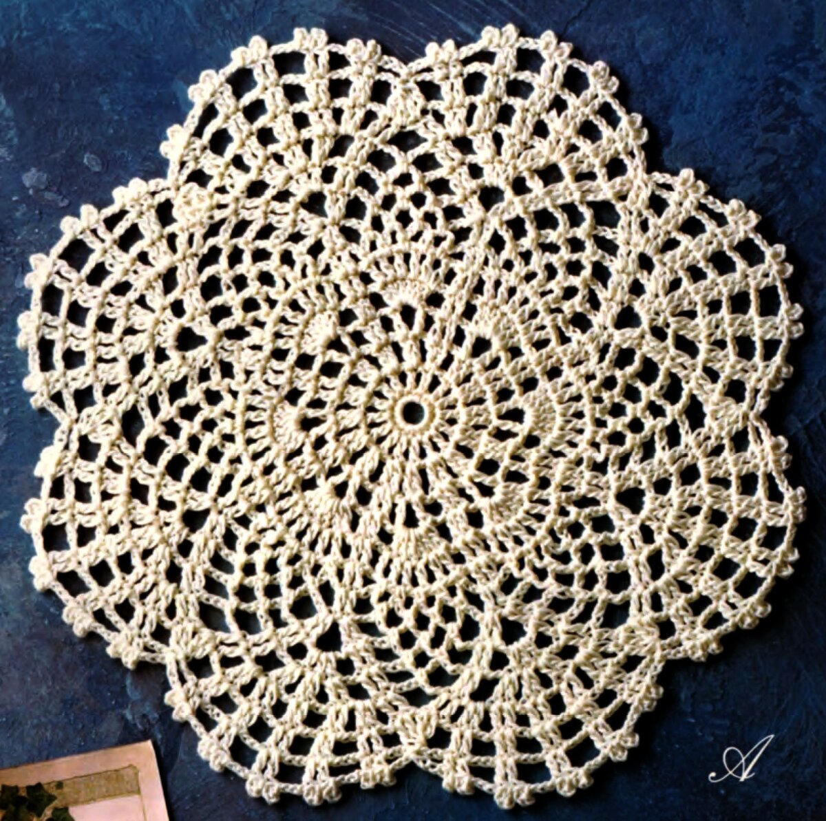 Heart Warming Life Series - Elegance Crochet Lace Doily 2021